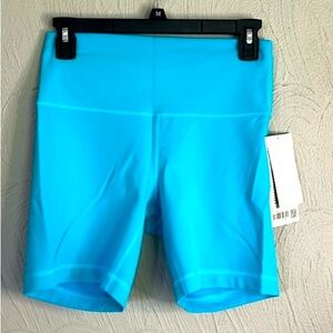 Lululemon wunder train biker short